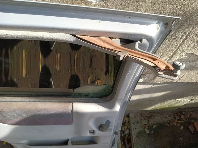 bontott OPEL SINTRA Bal Tolóajtó (Részeivel)