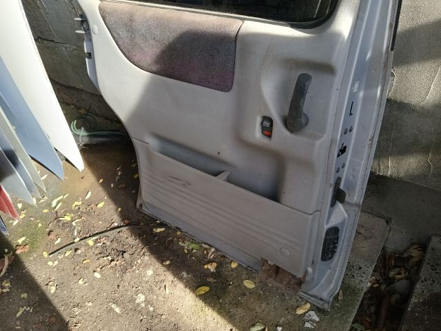 bontott OPEL SINTRA Bal Tolóajtó (Részeivel)