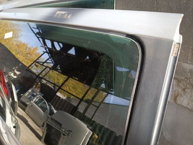 bontott OPEL SINTRA Jobb Tolóajtó (Részeivel)