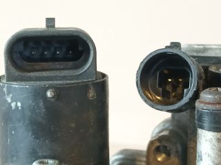 bontott OPEL TIGRA Fojtószelep (Mechanikus)