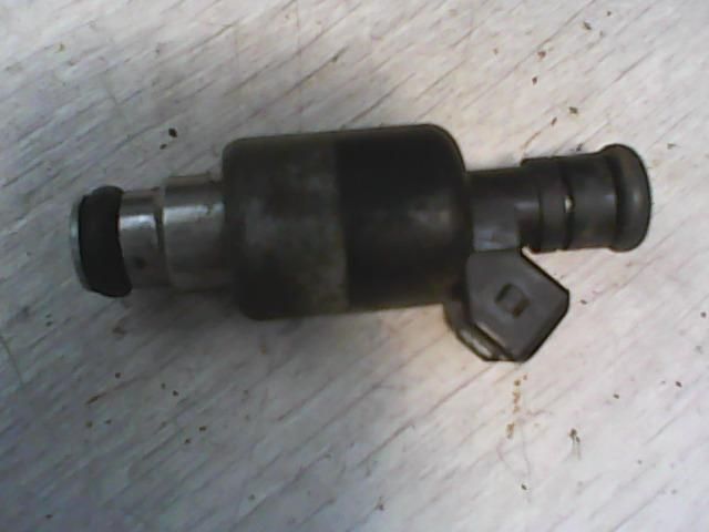 bontott OPEL TIGRA Porlasztó (1 db)