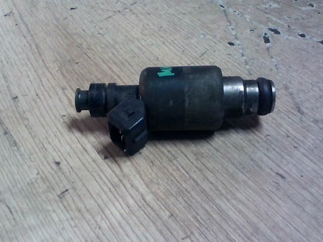 bontott OPEL TIGRA Porlasztó (1 db)