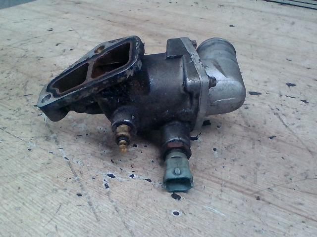 bontott OPEL TIGRA Termosztátház