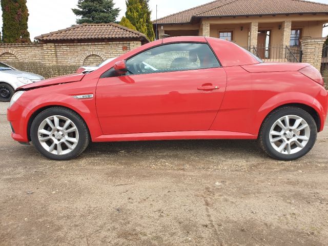 bontott OPEL TIGRA Bal Féltengely