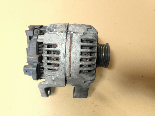 bontott OPEL TIGRA Generátor