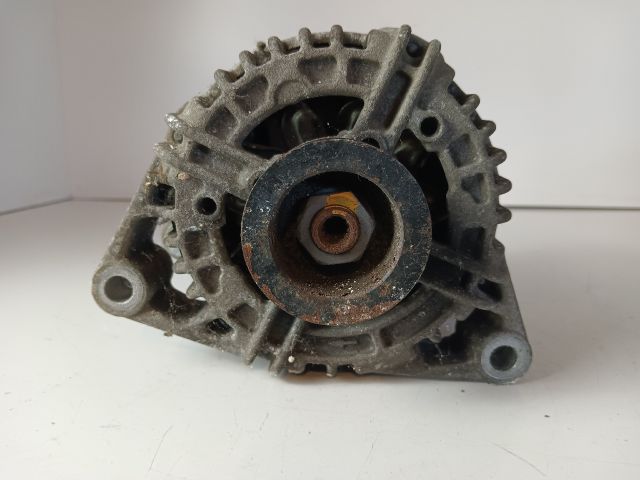 bontott OPEL TIGRA Generátor