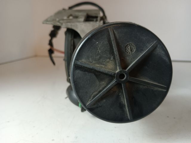 bontott OPEL TIGRA Szekunder Levegő Szivattyú