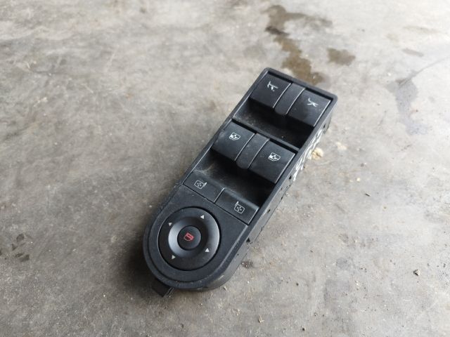 bontott OPEL TIGRA Ablakemelő és Tükör Kapcsoló