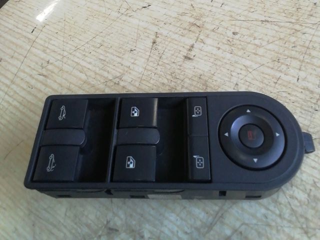 bontott OPEL TIGRA Ablakemelő Kapcsoló Négyes / Kettes