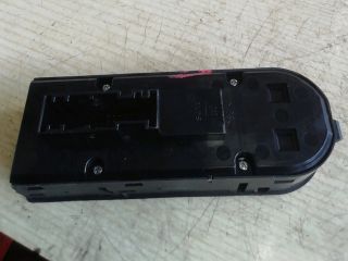 bontott OPEL TIGRA Ablakemelő Kapcsoló Négyes / Kettes