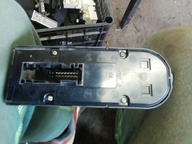 bontott OPEL TIGRA Ablakemelő Kapcsoló Négyes / Kettes