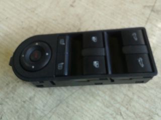 bontott OPEL TIGRA Ablakemelő Kapcsoló Négyes / Kettes