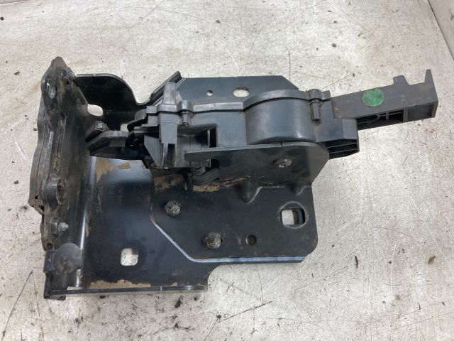 bontott OPEL TIGRA Bal Csomagtérajtó Zárszerkezet