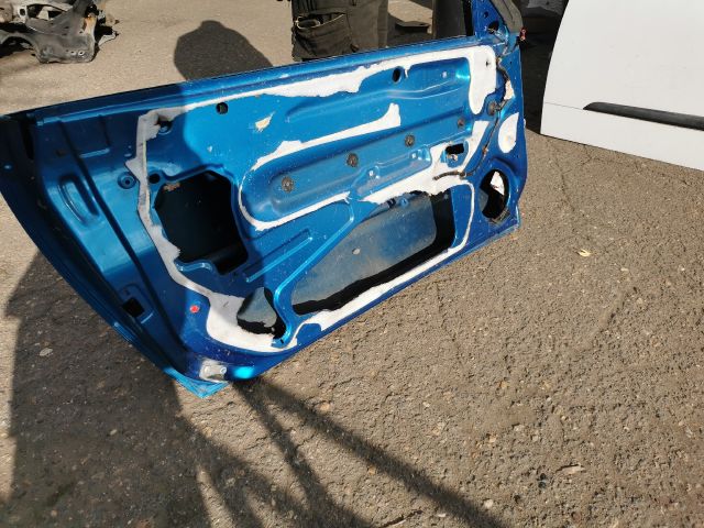 bontott OPEL TIGRA Bal első Ajtó (Üres lemez)