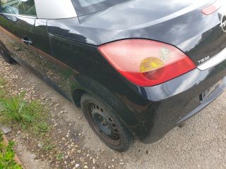 bontott OPEL TIGRA Bal első Ajtó (Üres lemez)