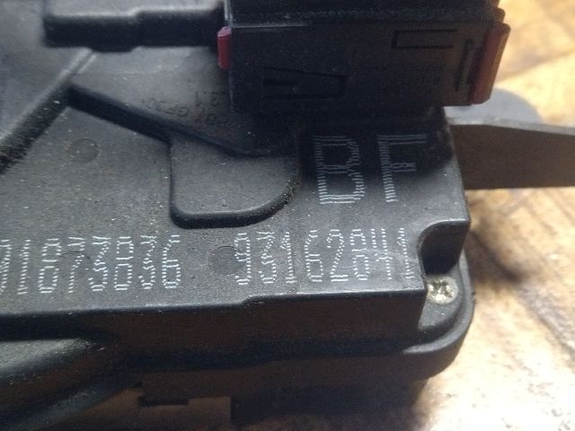 bontott OPEL TIGRA Bal első Ajtózár