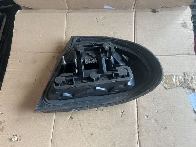 bontott OPEL TIGRA Bal Hátsó Lámpa