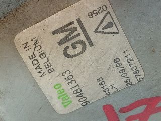 bontott OPEL TIGRA Bal Ködfényszóró