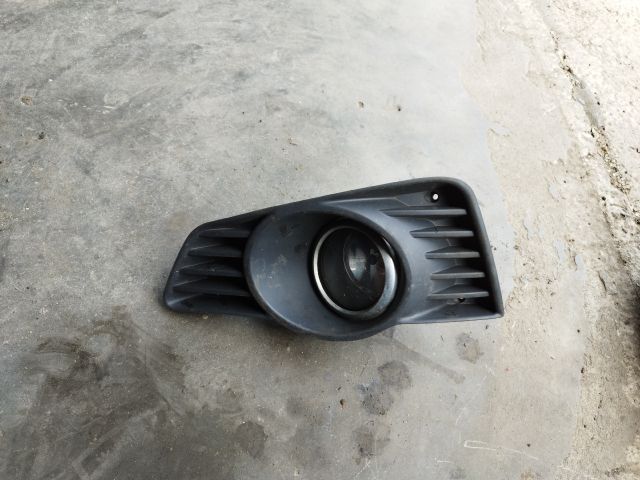 bontott OPEL TIGRA Bal Ködfényszóró