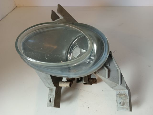 bontott OPEL TIGRA Bal Ködfényszóró