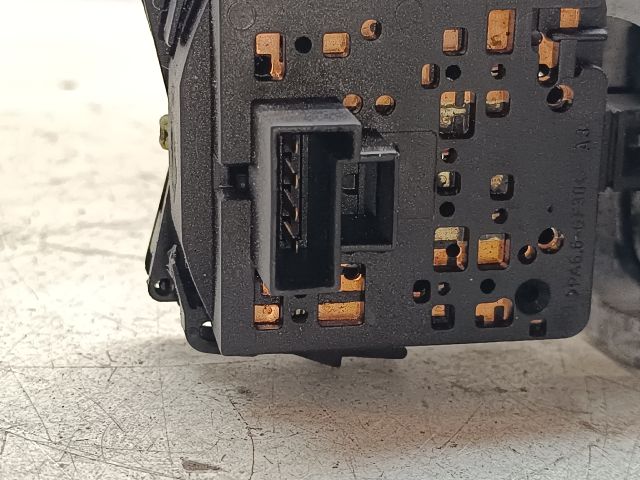 bontott OPEL TIGRA Bal Kormánykapcsoló Irányjelző