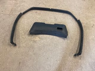 bontott OPEL TIGRA Csomagtérajtó Burkolat (Részeivel)