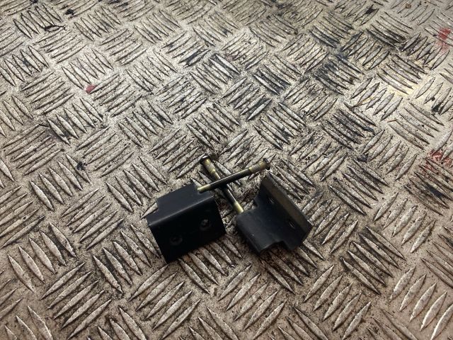 bontott OPEL TIGRA Csomagtérajtó Zsanér