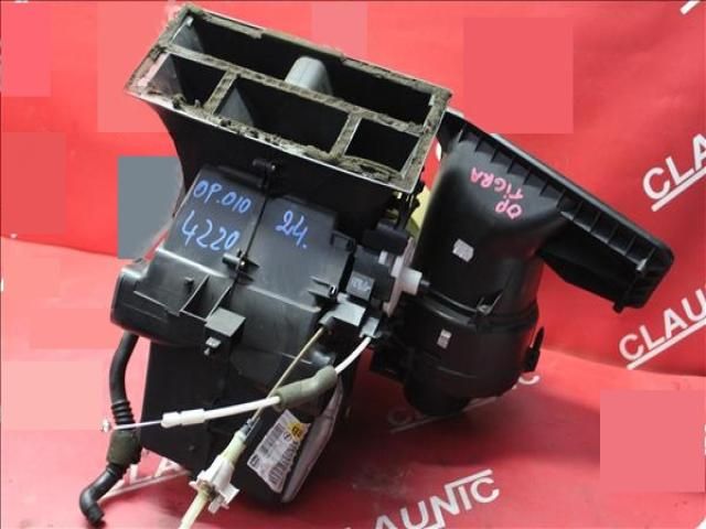 bontott OPEL TIGRA Fűtés Box