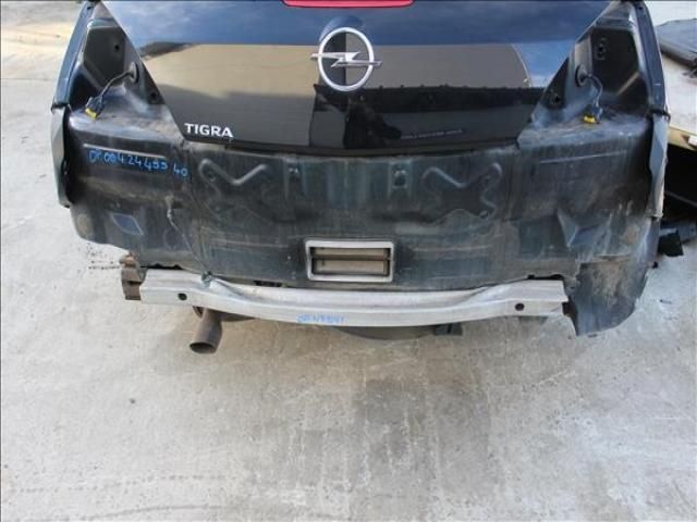 bontott OPEL TIGRA Hátsó Lökhárító Merevítő (Fém)