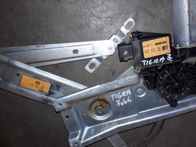 bontott OPEL TIGRA Jobb első Ablakemelő Szerkezet (Elektromos)