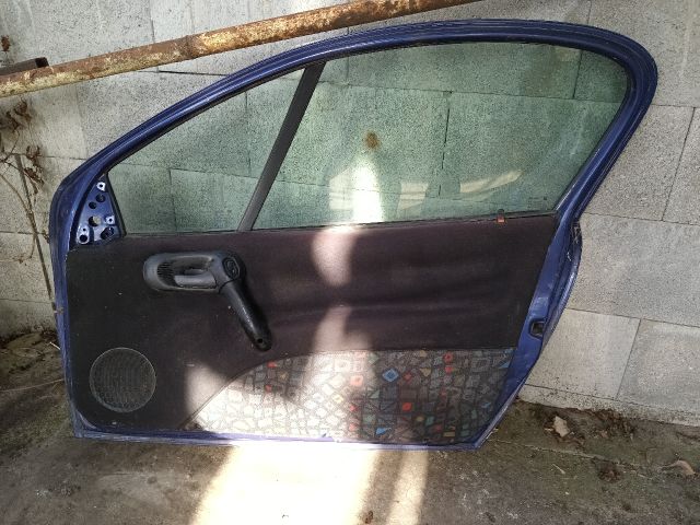 bontott OPEL TIGRA Jobb első Ajtó (Részeivel)