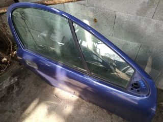 bontott OPEL TIGRA Jobb első Ajtó (Részeivel)