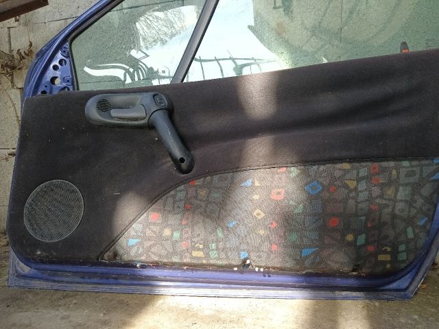 bontott OPEL TIGRA Jobb első Ajtó (Részeivel)