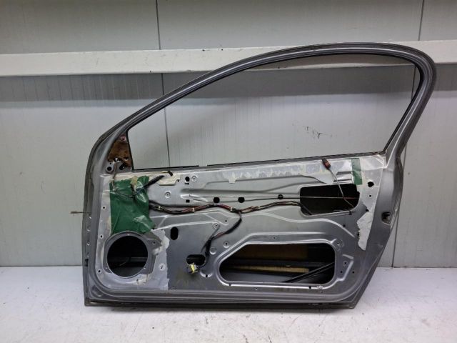 bontott OPEL TIGRA Jobb első Ajtó (Üres lemez)