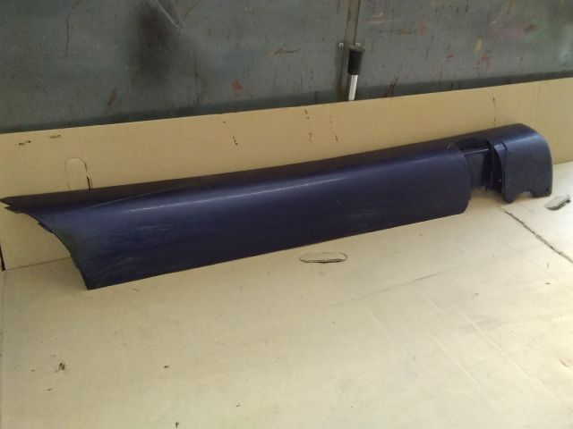 bontott OPEL TIGRA Jobb első Küszöb Díszléc