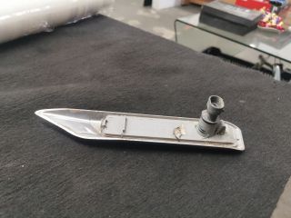 bontott OPEL TIGRA Jobb első Sárvédő Irányjelző