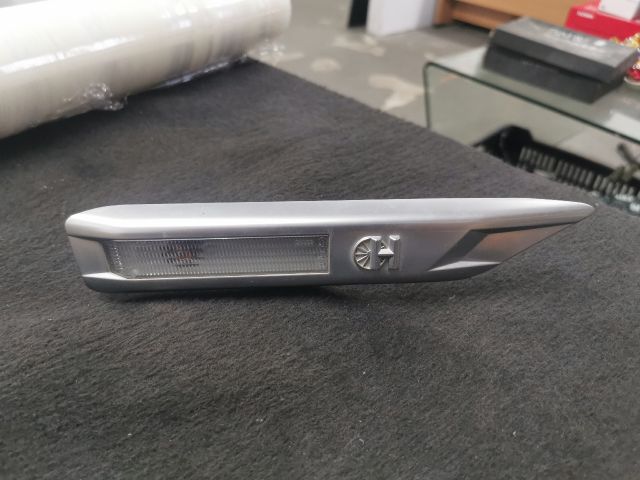 bontott OPEL TIGRA Jobb első Sárvédő Irányjelző