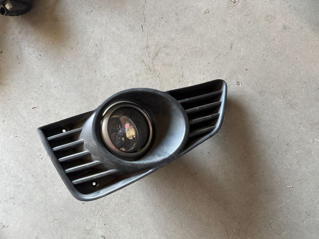 bontott OPEL TIGRA Jobb Ködfényszóró