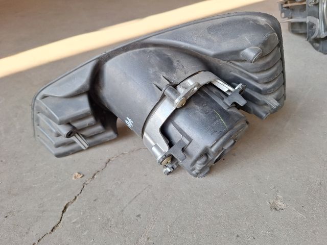 bontott OPEL TIGRA Jobb Ködfényszóró