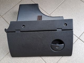 bontott OPEL TIGRA Kesztyűtartó