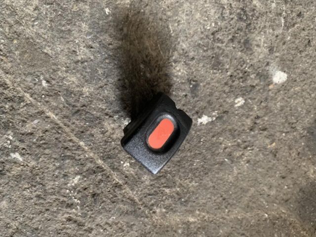 bontott OPEL TIGRA Vészvillogó Kapcsoló