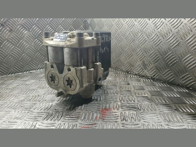 bontott OPEL VECTRA A ABS Kocka