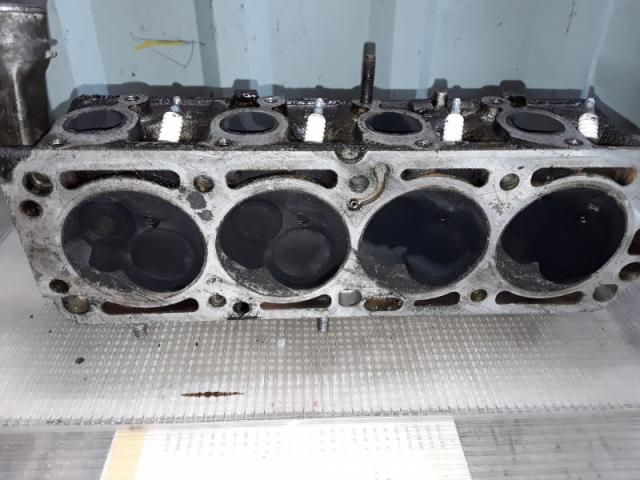 bontott OPEL VECTRA A Hengerfej