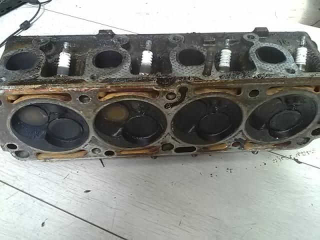 bontott OPEL VECTRA A Hengerfej