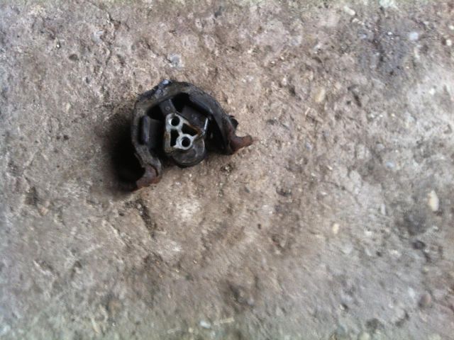 bontott OPEL VECTRA A Motor Tartó Bak (Pozíciófüggetlen)