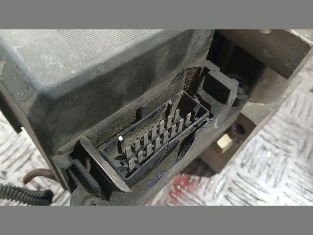 bontott OPEL VECTRA A ABS Kocka