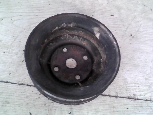 bontott OPEL VECTRA A Vízpumpa Szíjtárcsa