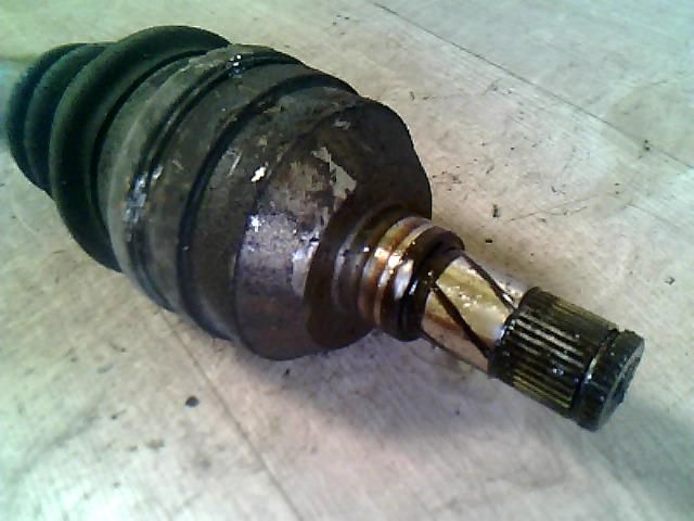 bontott OPEL VECTRA A Bal Féltengely