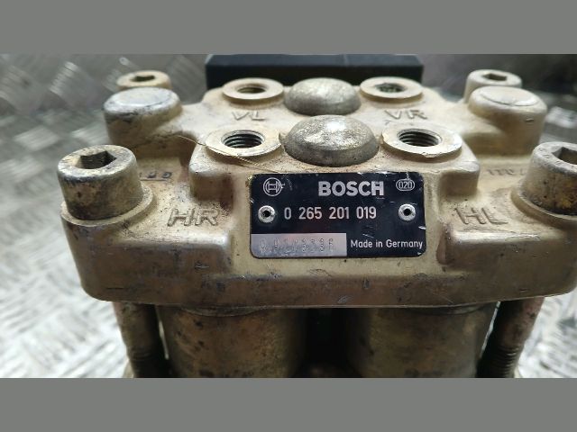 bontott OPEL VECTRA A ABS Kocka