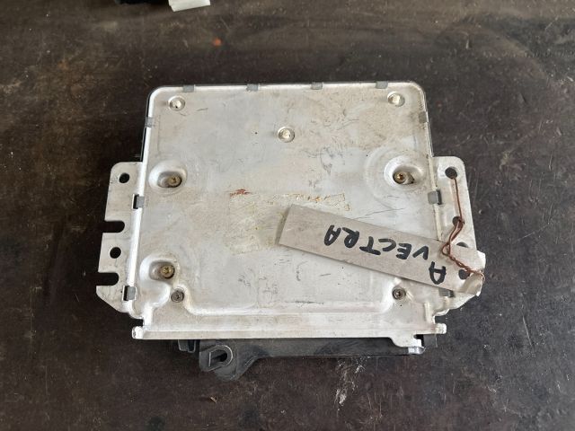 bontott OPEL VECTRA A Motorvezérlő